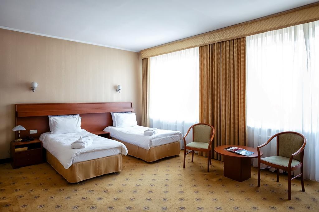 City Hotel Tien Shan Koktobe 外观 照片