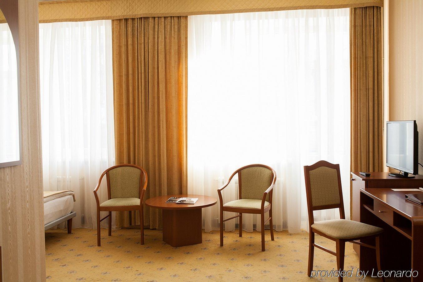 City Hotel Tien Shan Koktobe 外观 照片