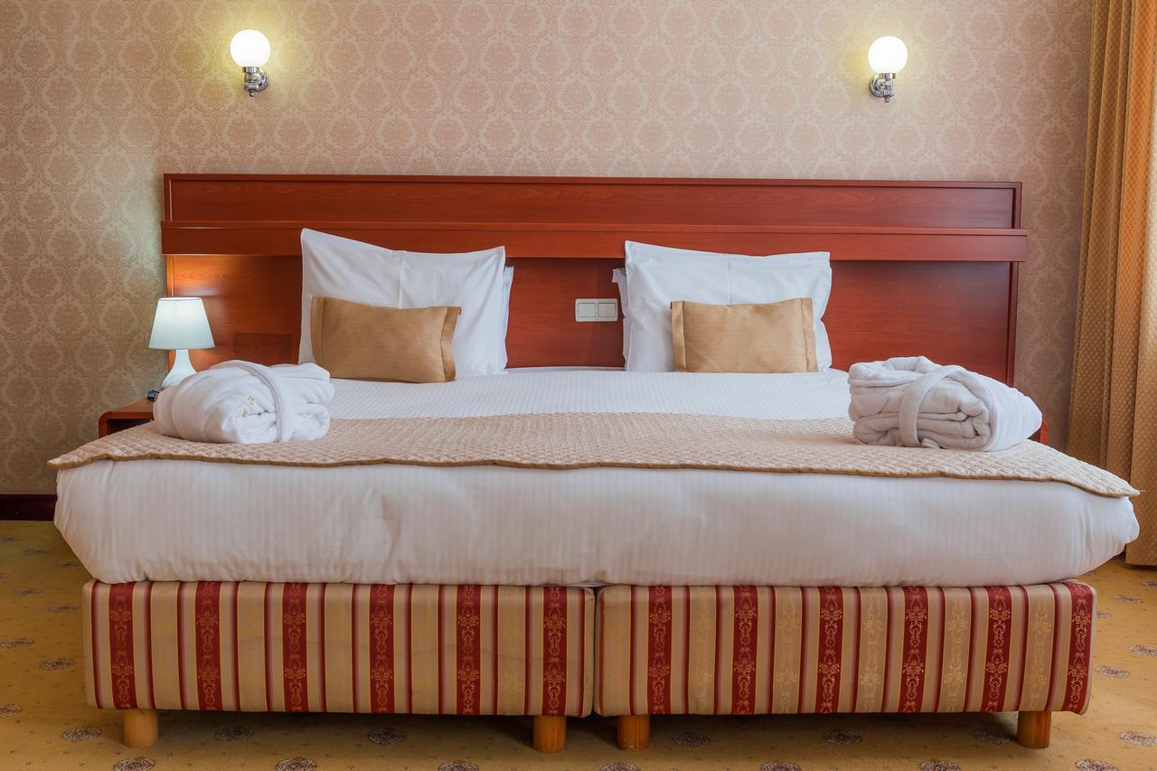 City Hotel Tien Shan Koktobe 外观 照片