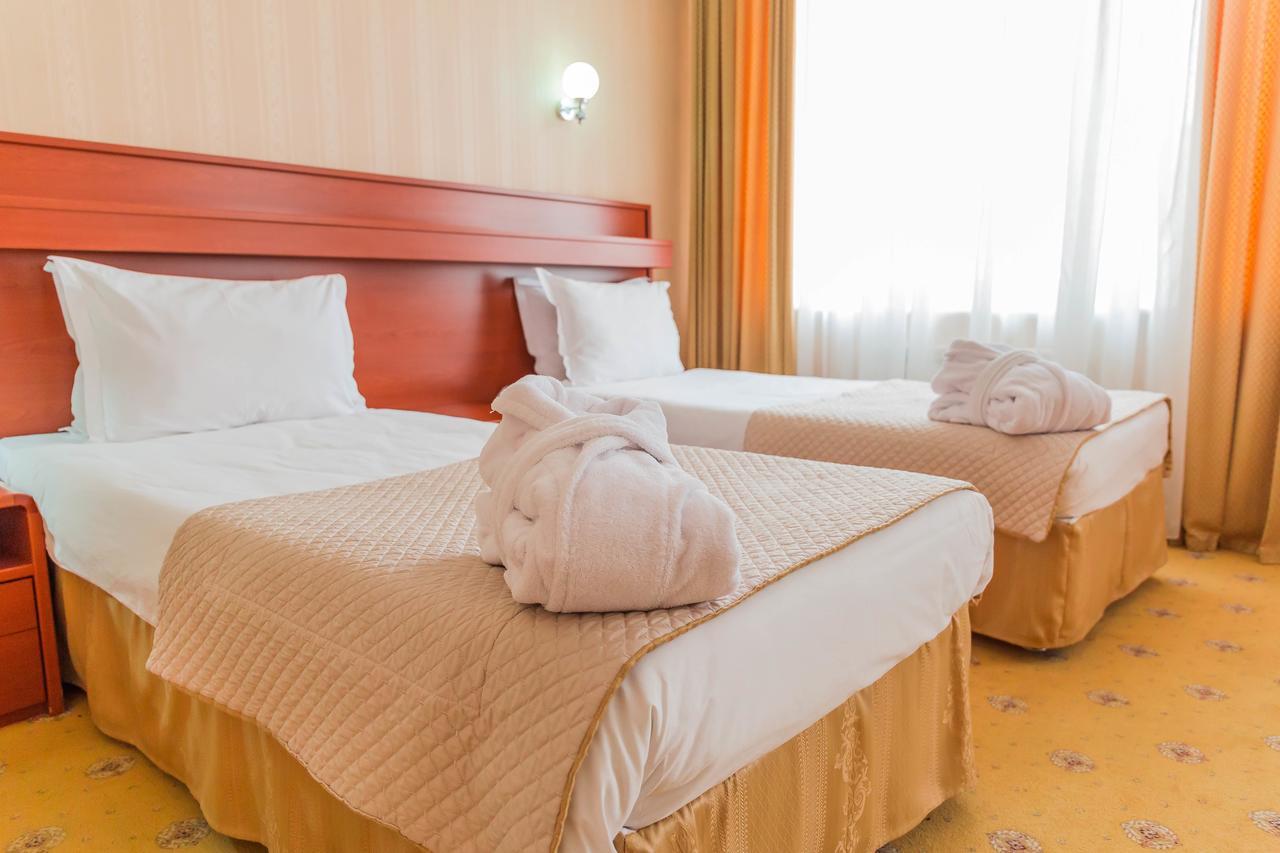 City Hotel Tien Shan Koktobe 外观 照片