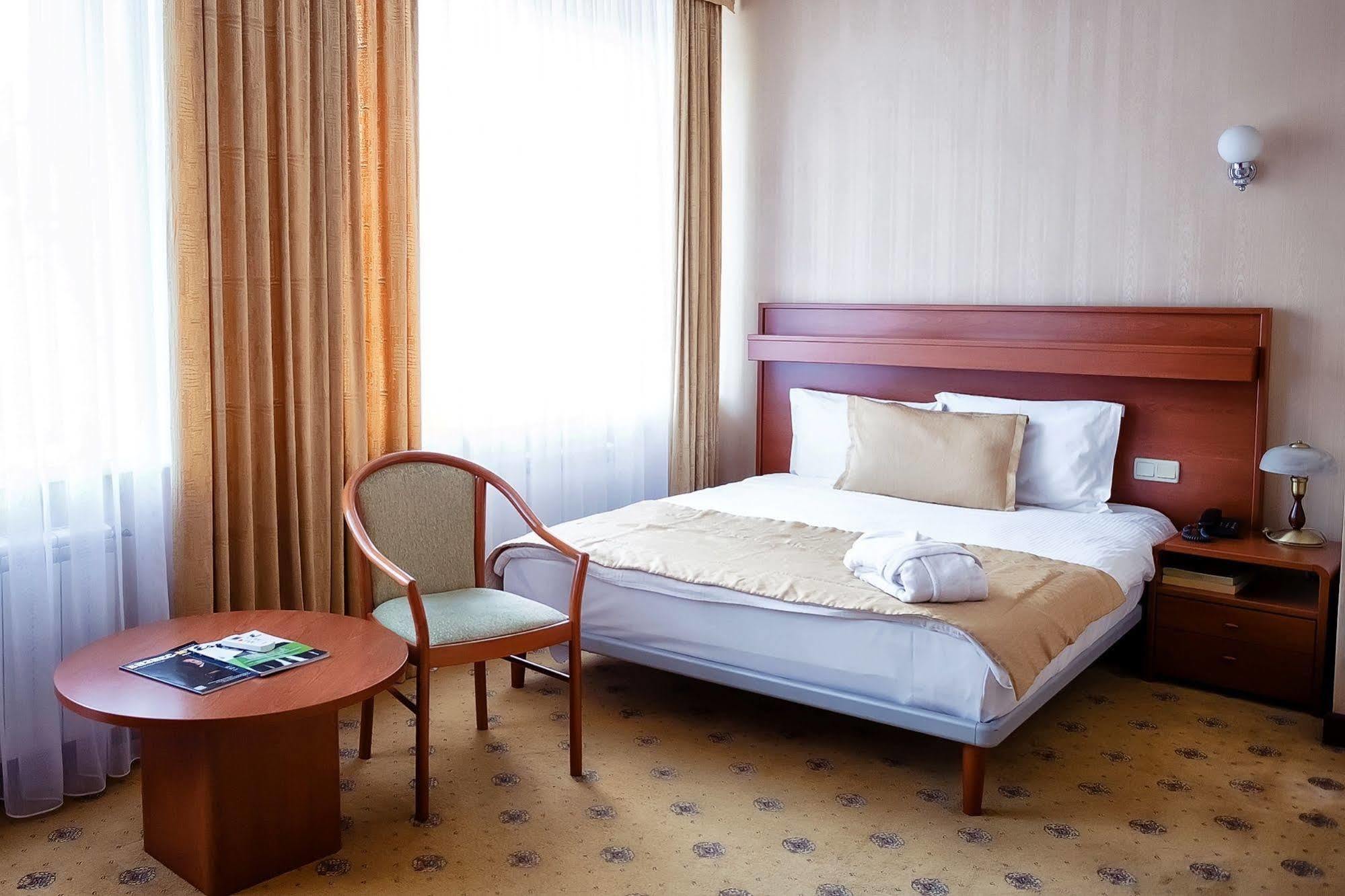 City Hotel Tien Shan Koktobe 外观 照片