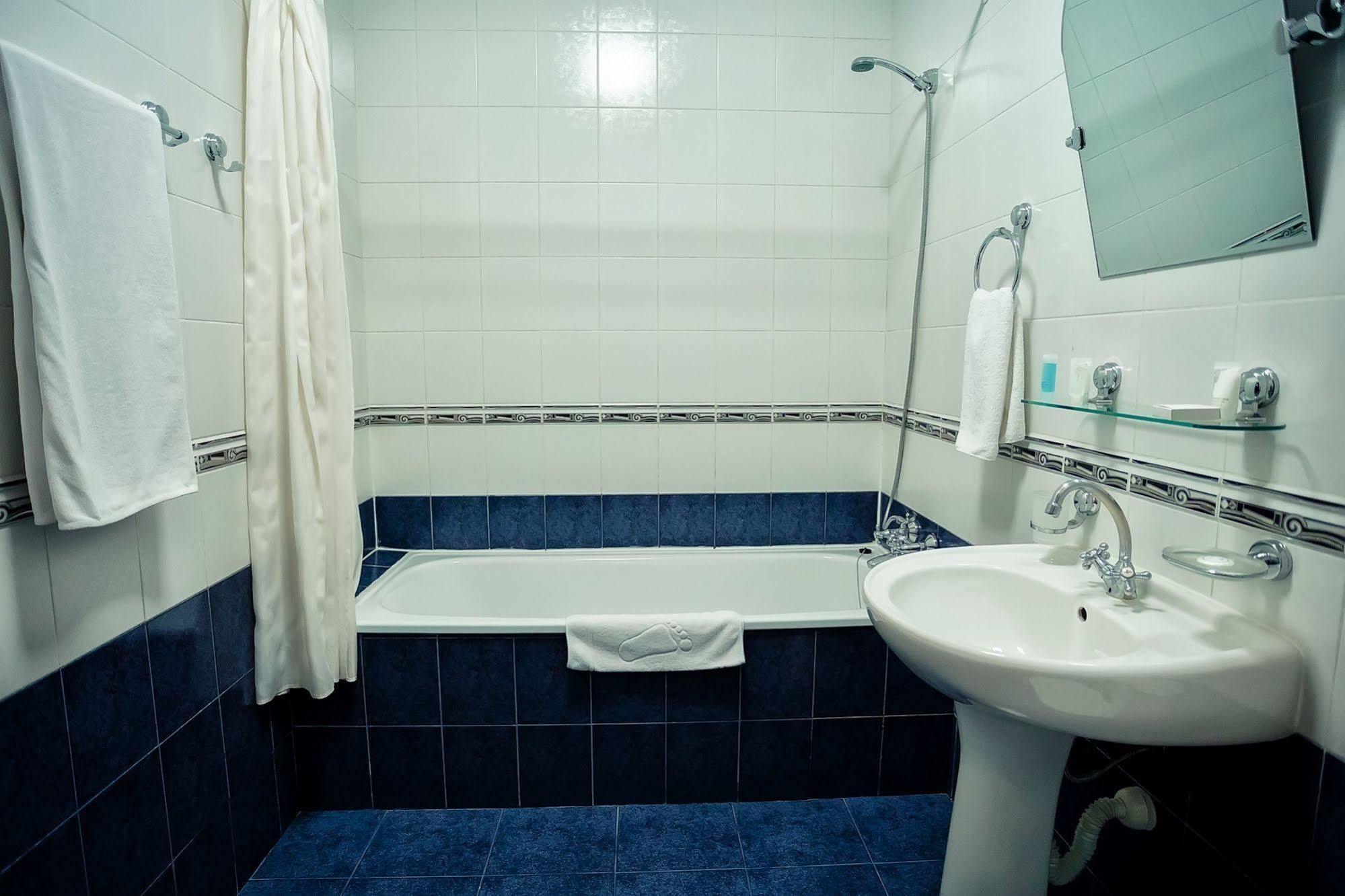City Hotel Tien Shan Koktobe 外观 照片